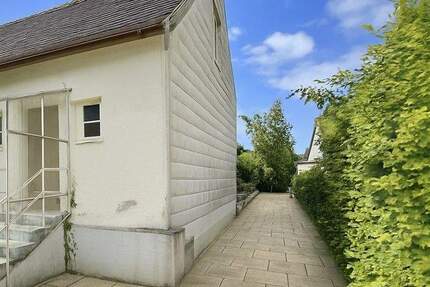 Elvira - Lochhausen, Baugrundstück mit Entwicklungspotenzial. zimmer