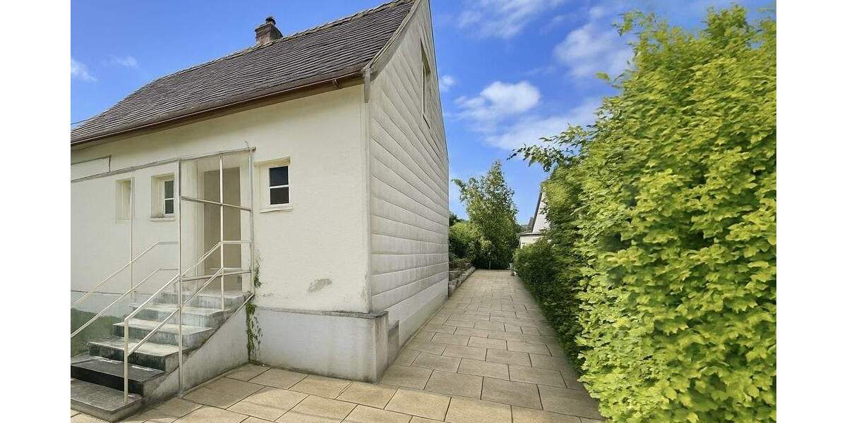 Elvira - Lochhausen, Baugrundstück mit Entwicklungspotenzial. zimmer