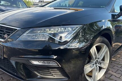 Seat Leon 104.500 km 12.990 &euro; Dachau 85221
