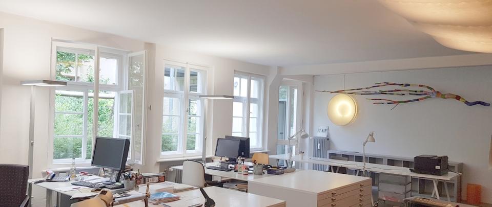 Büroarbeitsplätze, ruhig, hell, mit Gartenblick am Rotkreuzplatz - All-in-Miete zimmer