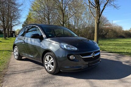 Opel Adam 48.700 km 10.999 &euro; München 81545