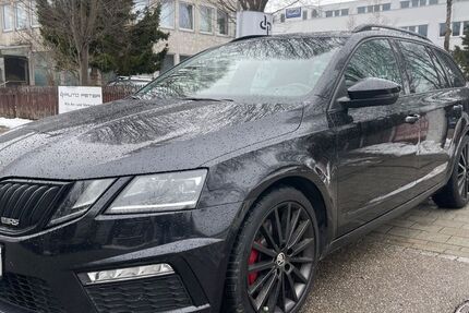 Skoda Octavia 300.000 km 10.790 &euro; Riemerling 85521