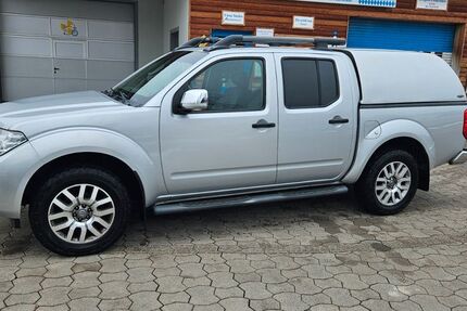 Nissan Navara 105.000 km 19.500 &euro; Icking 82057