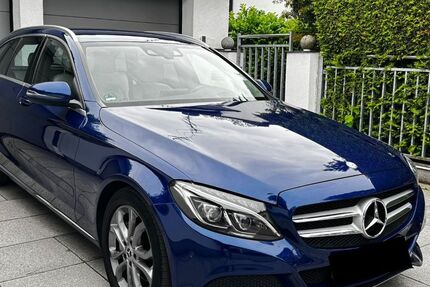 Mercedes-Benz C 250 227.000 km 13.500 &euro; München 81667