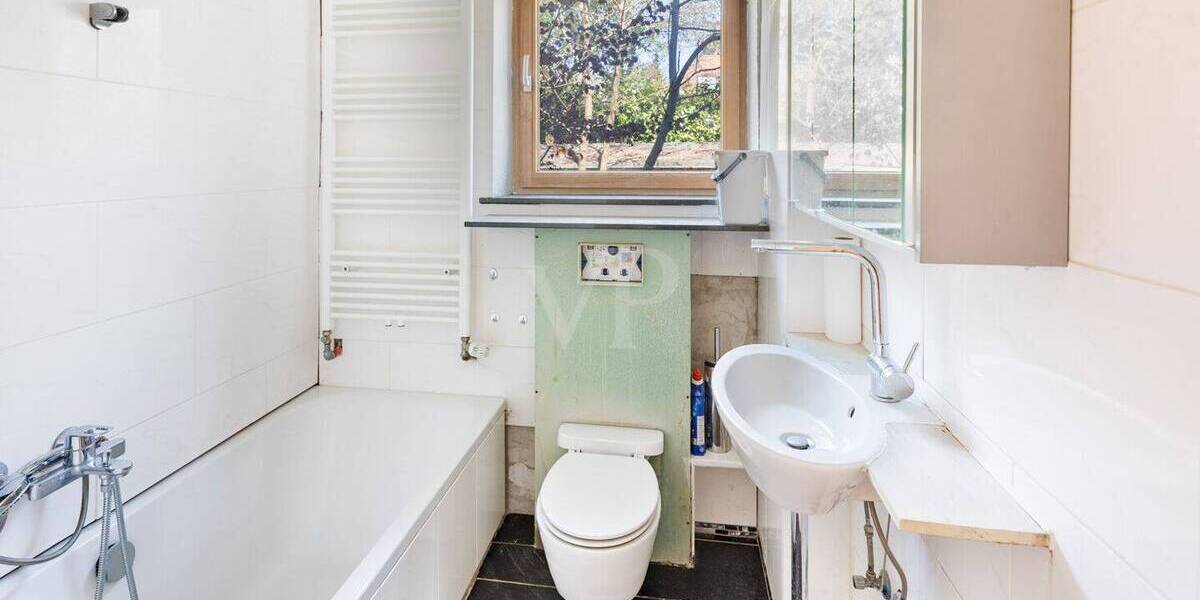 Mehrfamilienhaus, Wohnhaus München Pasing-Obermenzing - 8 Zimmer, 163 m&sup2;, 1.150.000&euro; | Angebot:26833644