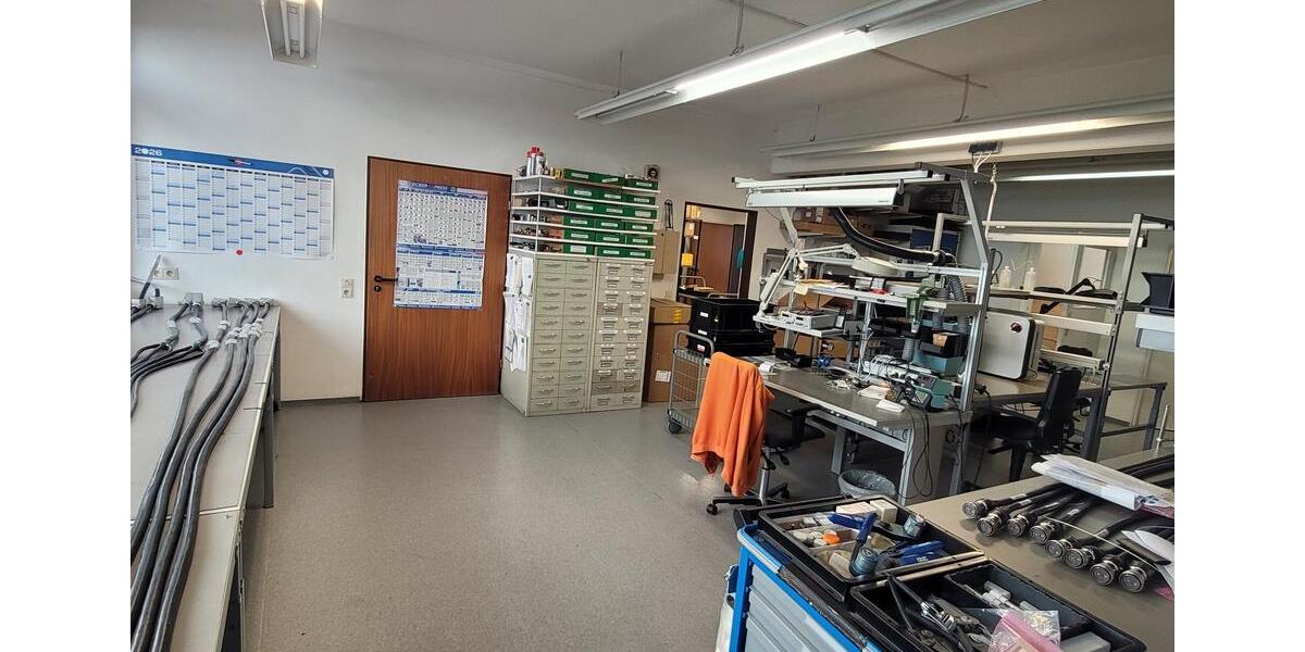 Gewerbeobjekt Karlsfeld - 1.999&euro; | Angebot:25600946