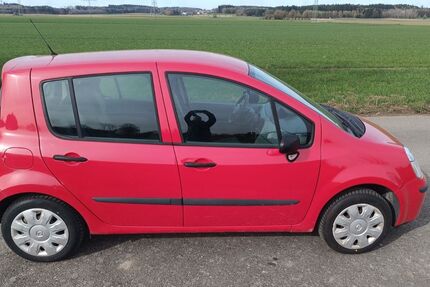 Renault Modus 102.000 km 1.999 &euro; Germering 82110