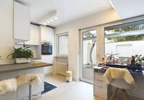Charmantes City-Apartment - Möbliert, mit Terrasse & perfekter Anbindung