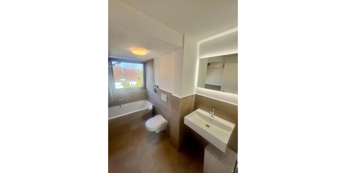 Dachgeschoßwohnung Haar - 2 Zimmer, 53 m&sup2;, 1.650&euro; | Angebot:25362031