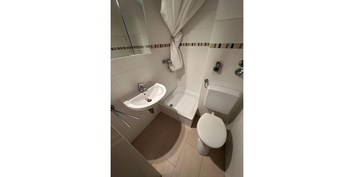 Etagenwohnung München Schwabing-West - 1 Zimmer, 24 m&sup2;, 242.000&euro; | Angebot:26196330