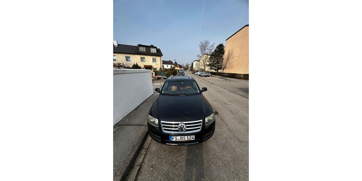 VW Touareg 227.000 km 8.500 &euro; Garching 85748