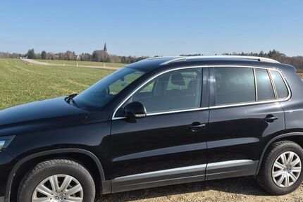 VW Tiguan 196.500 km 8.999 &euro; Puchheim 82178