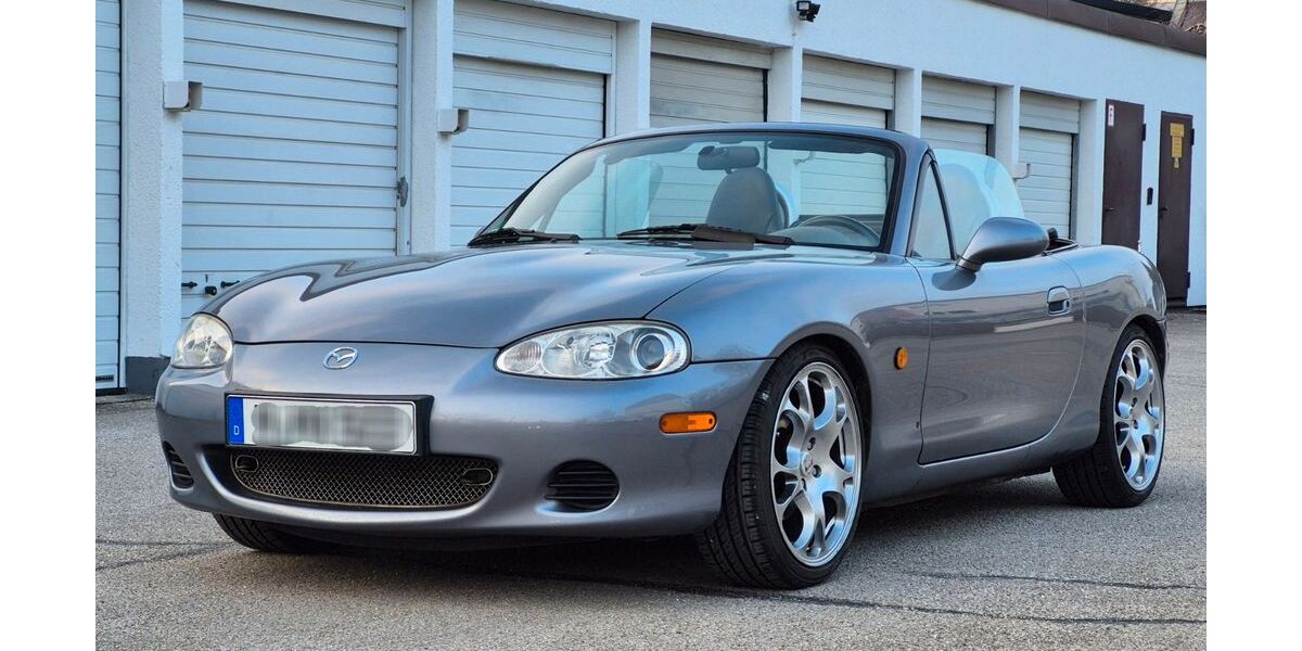 Mazda MX-5 132.000 km 7.999 &euro; München 81669