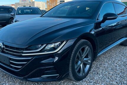VW Arteon 71.727 km 26.980 &euro; München 81829