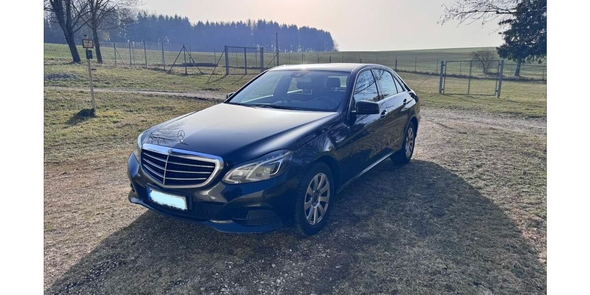 Mercedes-Benz E 250 175.000 km 14.500 &euro; Gauting 82131