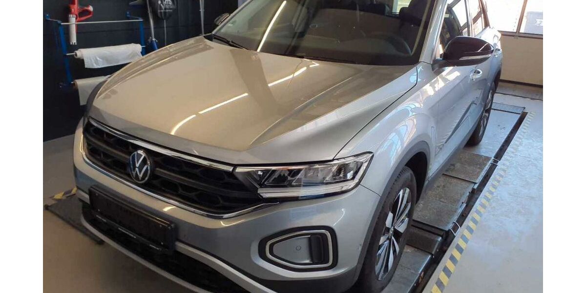 VW T-Roc 11.550 km 28.530 &euro; Wolfratshausen 82515