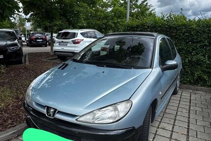 Peugeot 206 61.000 km 4.499 &euro; München 80937