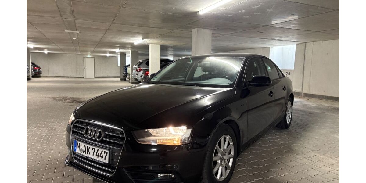 Audi A4 245.000 km 10.000 &euro; Munchen 81249