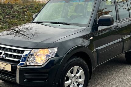 Mitsubishi Pajero 34.234 km 34.990 &euro; München 81243