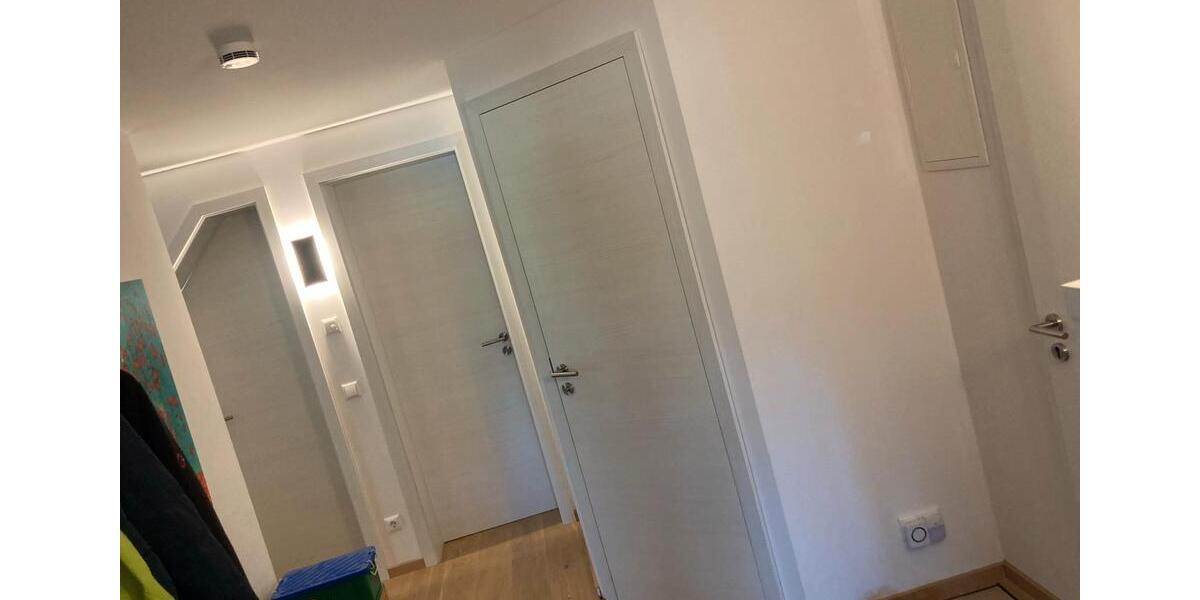 Erdgeschoßwohnung Erdweg - 4 Zimmer, 94 m&sup2;, 1.300&euro; | Angebot:26322539