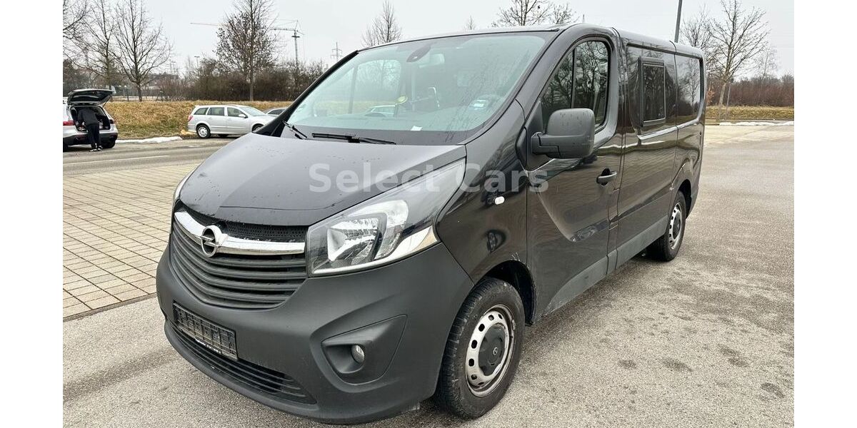 Opel Vivaro 211.000 km 5.990 &euro; München 81243