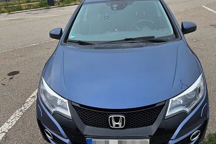 Honda Civic 123.500 km 9.750 &euro; Grünwald 82031