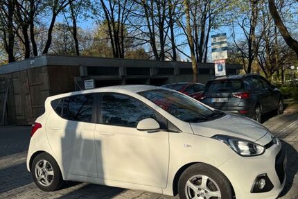 Hyundai i10 109.100 km 5.300 &euro; München 81927