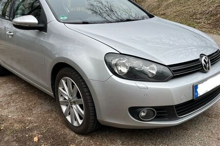 VW Golf 268.000 km 3.700 &euro; München 81543