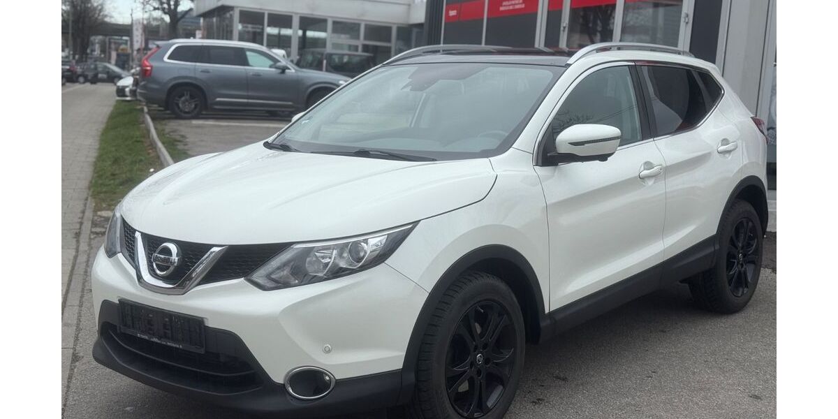 Nissan Qashqai 85.000 km 8.900 &euro; München 81825