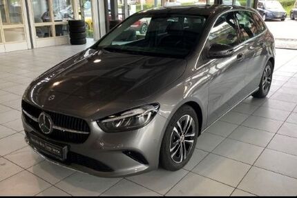 Mercedes-Benz B 180 7.725 km 28.850 &euro; Holzkirchen 83607