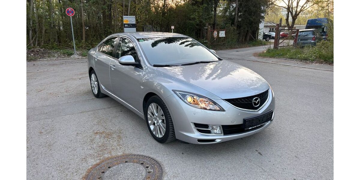 Mazda 6 84.000 km 5.900 &euro; München 81929