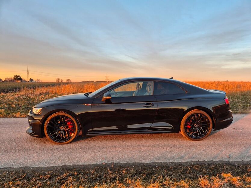 Audi RS5 52.916 km 60.000 € Ottenhofen 85570