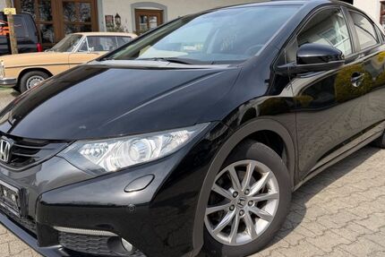 Honda Civic 100.000 km 8.990 &euro; Neuching 85467