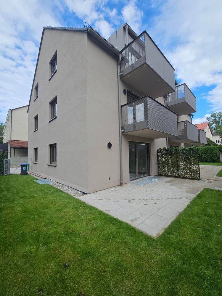 DG Neubau in Dachau mit Balkon, Aufzug und automatischer Wohnraumbelüftung (ab 01.11.2025)