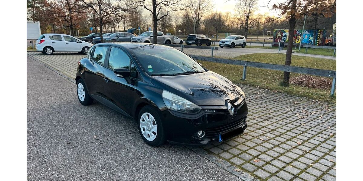 Renault Clio 56.500 km 6.800 &euro; Taufkirchen 82024