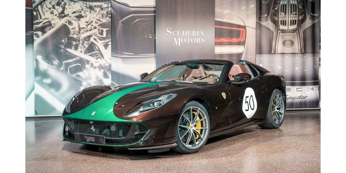 Ferrari 812 2.950 km 597.975 &euro; München 81829