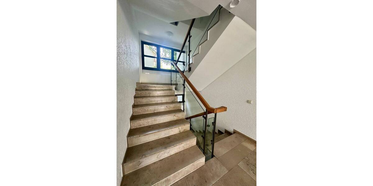 Etagenwohnung Grünwald - 4 Zimmer, 107 m&sup2;, 795.000&euro; | Angebot:25775682