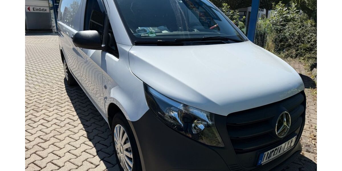 Mercedes-Benz Vito 88.209 km 22.850 &euro; München 81671