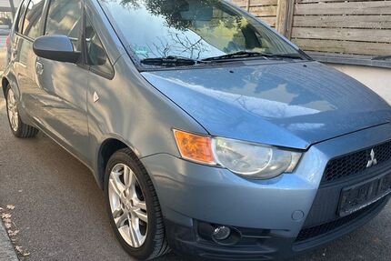 Mitsubishi Colt 208.000 km 750 &euro; München 81829