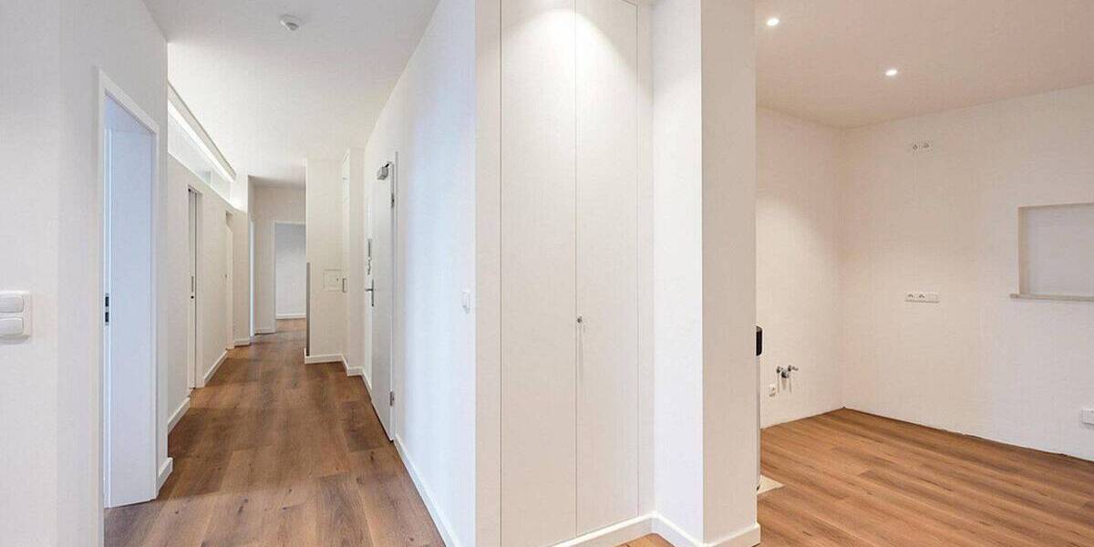 Etagenwohnung München Maxvorstadt - 5 Zimmer, 90 m&sup2;, 1.085.000&euro; | Angebot:26616857