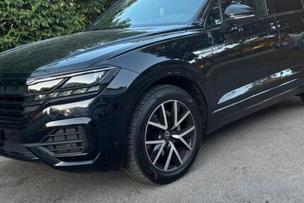 VW Touareg 75.000 km 40.000 &euro; Haar 85540