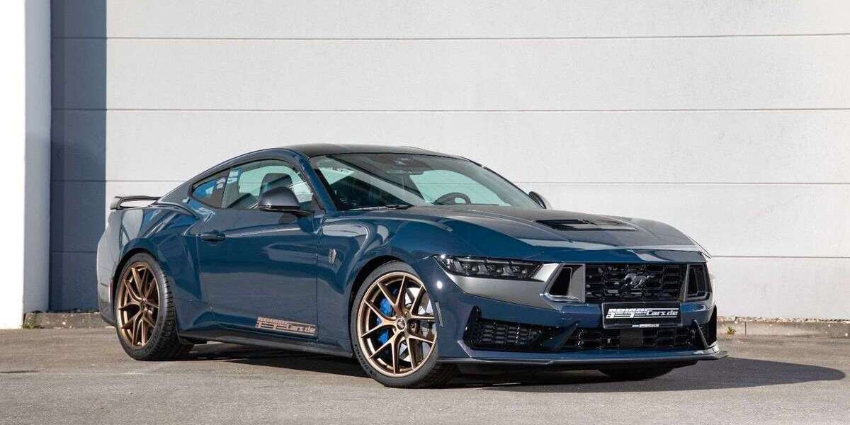 Ford Mustang 4.100 km 74.900 &euro; München 81677