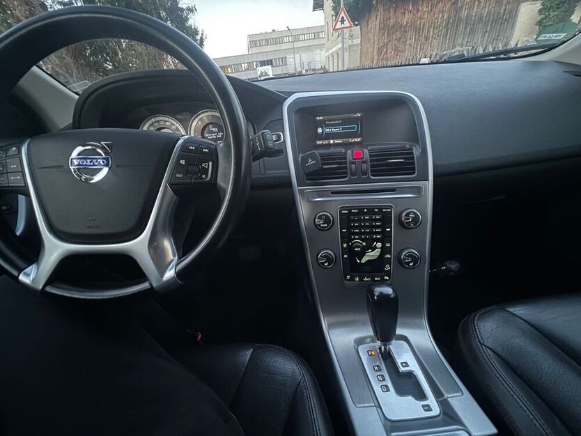 XC60