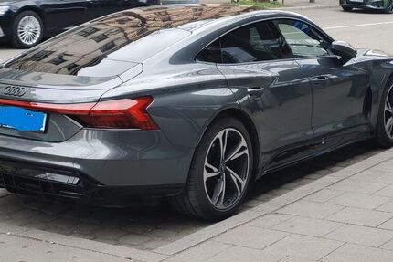 Audi e-tron GT