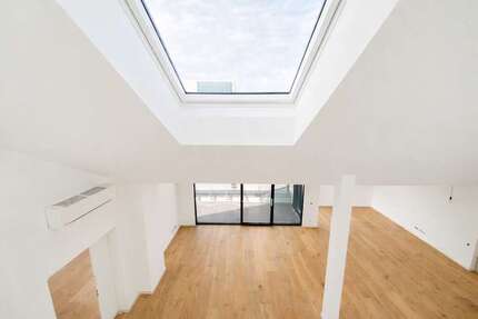 Wohnung München Schwabing - 5 Zimmer, 223 m&sup2;, 6.200&euro; | Angebot:25226924