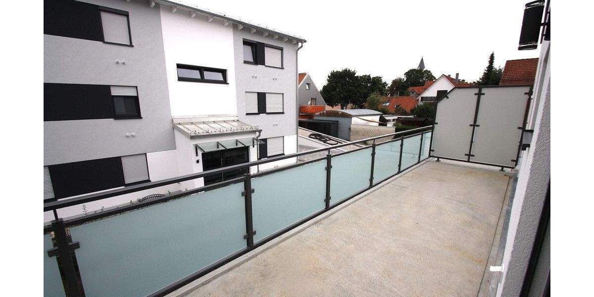 **Schicker 2 Zimmer-Wohntraum mit Balkon in schöner Wohnlage, Neufahrn (S1)** 2 zimmer