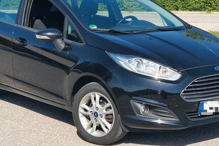 Ford Fiesta 123.750 km 4.600 &euro; Planegg 82152