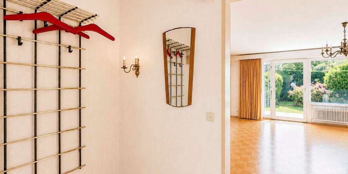 Einfamilienhaus München Bogenhausen - 5 Zimmer, 117 m&sup2;, 899.000&euro; | Angebot:27272385