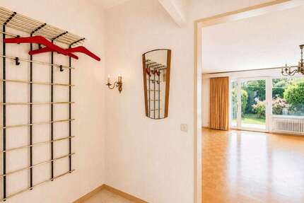 Haus München Bogenhausen - 5 Zimmer, 117 m&sup2;, 899.000&euro; | Angebot:27272385