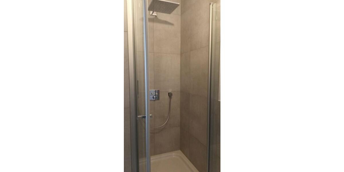 Etagenwohnung München Schwanthalerhöhe - 1 Zimmer, 100 m&sup2;, 750&euro; | Angebot:25959532